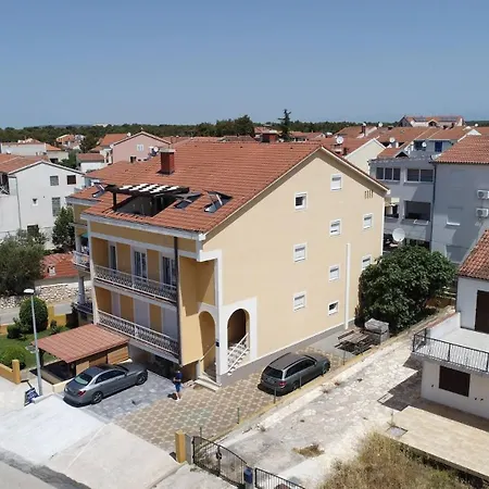 Coastal Comfort Family * Biograd Na Moru
