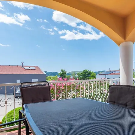 Coastal Comfort Family Apartman Biograd na Moru