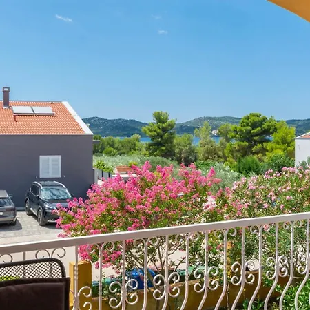 Apartman Coastal Comfort Family Biograd na Moru